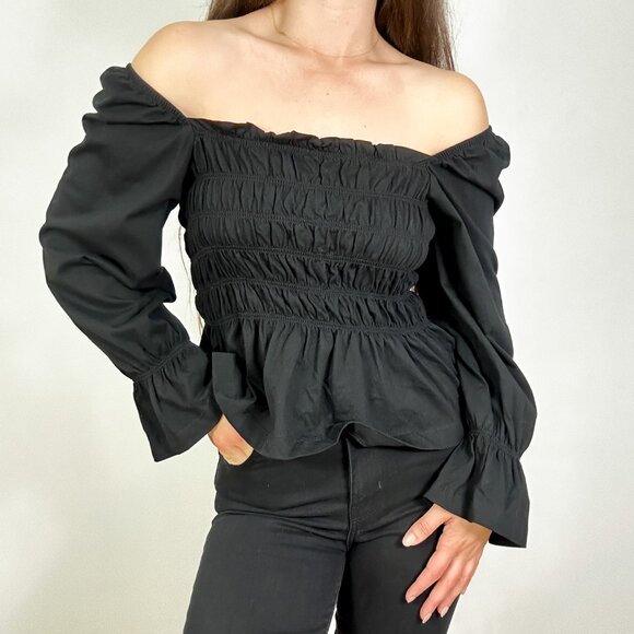 *H&M Black Smocked Top - Picture 5 of 10